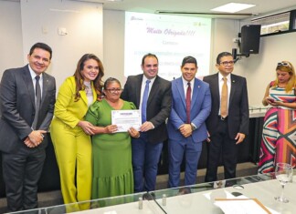 Presidente da Aleam, Roberto Cidade destaca importância da Procuradoria da Mulher durante formatura da 3ª turma de ‘Procuradoras Legais’