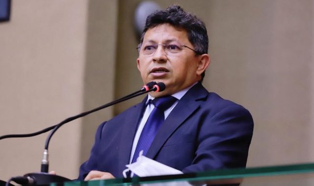 07-Dep.-SineI-sio-Campos-cobra-esclarecimentos-sobre-instalacI-aI-o-de-novo-aterro-sanitaI-rio-na-BR-174-640x380-1