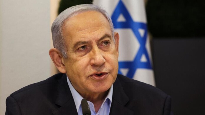7jan2024---o-primeiro-ministro-de-israel-benjamin-netanyahu-durante-reuniao-semanal-em-tel-aviv-1707330214507_v2_900x506
