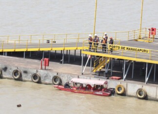 Governo do Amazonas realiza segundo dia de busca e assistência às vítimas de acidente no Porto de Manacapuru
