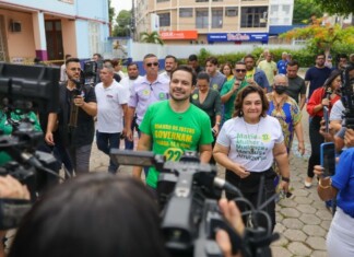 ’Vamos devolver Manaus ao seu povo’; Capitão Alberto Neto e Professora Maria do Carmo falam de esperança em domingo de eleição