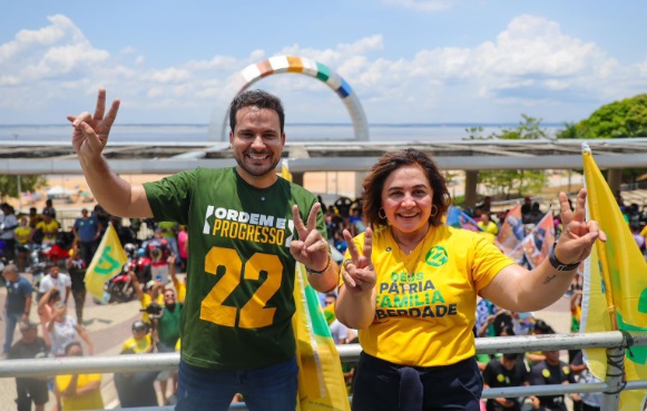 alberto neto e maria do carmo