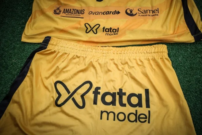 fatal-model-696x464