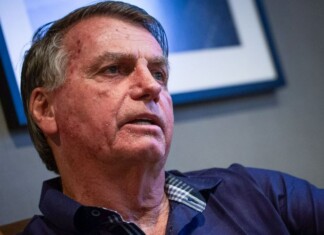 Bolsonaro desafia inelegibilidade: “Sou candidato até que me tirem de vez”