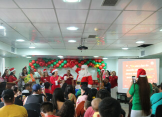 Crianças em tratamento na FCecon ganham festa de Natal