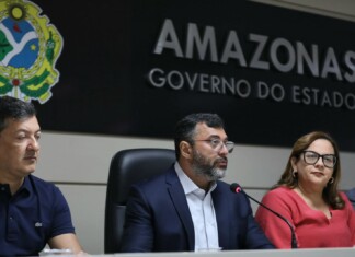 Wilson Lima anuncia abono do Fundeb de até R$ 13,5 mil para mais de 32 mil servidores da Educação