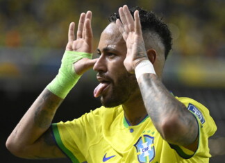 Neymar quer disputar sua quarta Copa do Mundo e trabalha para retornar aos gramados