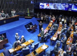 Senado aprova texto-base da reforma tributária