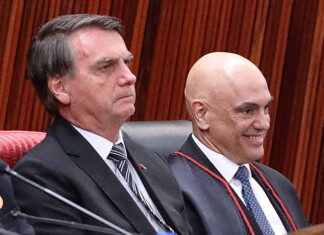 Ministro Alexandre de Moraes impede viagem de Bolsonaro à posse de Donald Trump