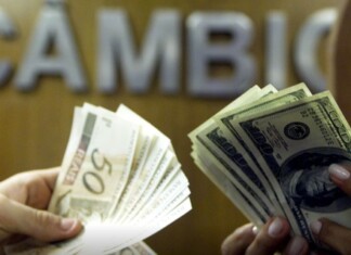 Dólar cai para R$ 6,10 e fecha no menor valor desde dezembro