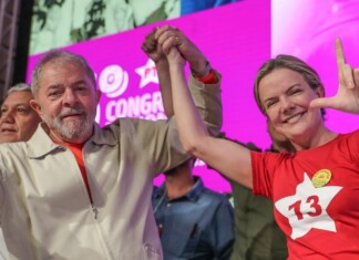 Lula escolhe Gleisi Hoffmann como ministra e PT define presidente interino