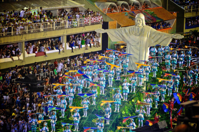 como_e_o_carnaval_rio_de_janeiro