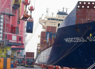 Modelo de substituição de importações gera US$ 21,5 bilhões em produção local em 2024
