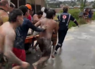 Mulher morre soterrada após barranco desabar durante chuva em Manaus