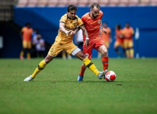 Manauara derrota o Amazonas sob chuva e segue vivo no returno do Barezão