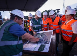 Em Parintins, presidente Roberto Cidade fala da expectativa de incremento na economia regional com o Festival Folclórico 2025 e vistoria obras do Prosai