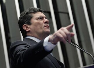 Sérgio Moro associa prisão de Collor a Lula e ao PT e fala em ‘vitória da lei e da Justiça’