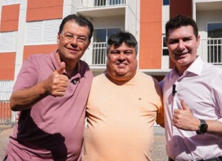 Presidente da CMM acompanha ministro das Cidades em visita às obras do conjunto habitacional no Parque das Tribos