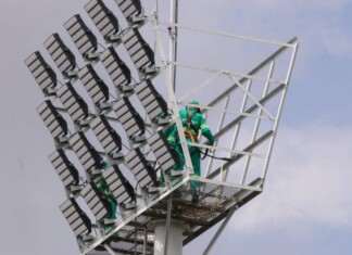 Estádio Carlos Zamith entra na reta final de modernização com novo sistema de iluminação e melhorias na estrutura