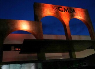 Câmara Municipal de Manaus tem fachada iluminada em apoio ao ‘Maio Laranja’