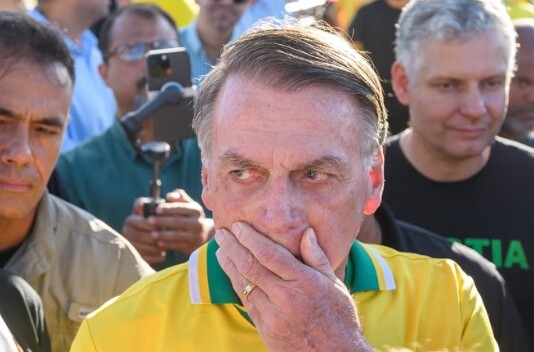 Bolsonaro compara preso pelo 8/1 a anistiado pós-ditadura: “Contraste”