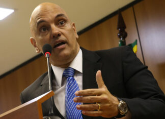 Em depoimento, Moraes debocha do secretário de Segurança e reafirma subordinação da PM: “Não é a rainha da Inglaterra”