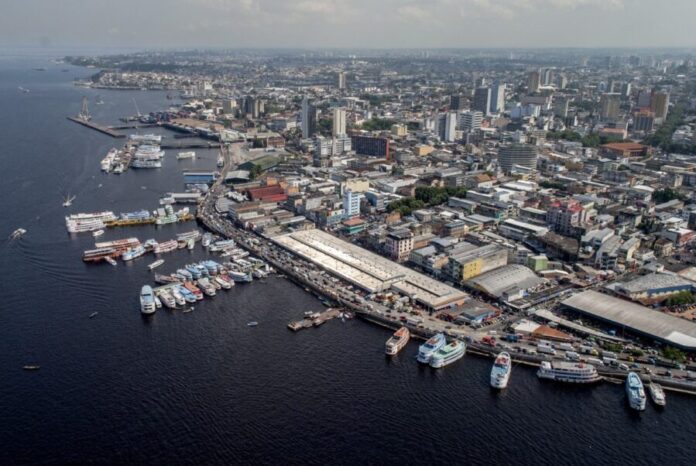 Porto_de_Manaus_2012