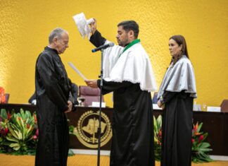Reconhecimento à excelência acadêmica: UEA concede título de Doutor Honoris Causa ao jurista espanhol Ricardo Alonso García