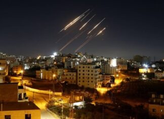 Escalada no Oriente Médio: chefes militares do Irã abandonam base após ofensiva de Israel