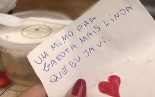 jovem-morre-comer-bolo-1