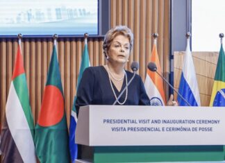 Dilma alfineta Trump ao dizer que sanções e tarifas viraram armas de subordinação internacional