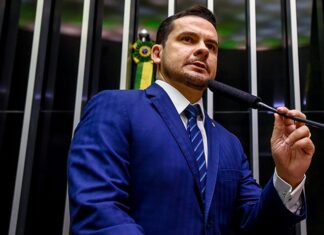 Projeto do Capitão Alberto Neto que inclui castração química para estupradores avança na CCJ