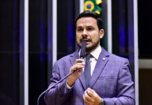 Capitão Alberto Neto cresce na disputa ao Senado pelo Amazonas, aponta pesquisa