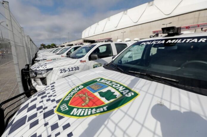 Governador-Wilson-Lima-realiza-mais-uma-entrega-de-novas-viaturas-para-as-forcas-de-seguranca-do-estado-6_Foto-Arthur-Castro_Alex-Pazzuelo_Diego-Peres_Secom-1024x682