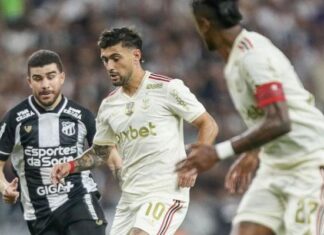 Flamengo tropeça diante do Ceará, mas segue na liderança do brasileirão