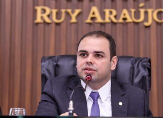 Presidente Roberto Cidade reabre os trabalhos legislativos do plenário do Parlamento Amazonense nesta terça-feira, 5/8