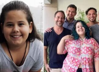 Atriz mirim de ‘Avenida Brasil’ celebra data com seus dois pais e os respectivos maridos