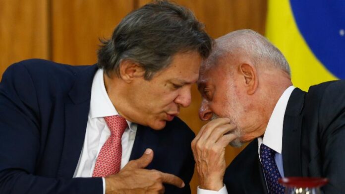 170924---o-presidente-luiz-inacio-lula-da-silva-em-reuniao-para-anuncios-de-novos-projetos-apexbrasil-com-o-ministro-da-economia-fernando-haddad-1731432889963_v2_900x506