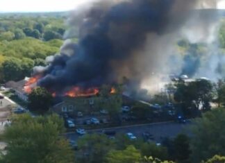 Ataque a tiros e incêndio deixam 4 mortos em igreja mórmon nos EUA