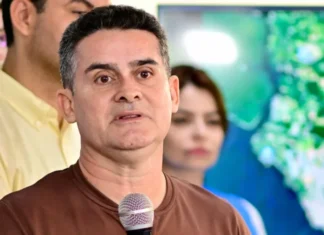 Pesquisa revela: David Almeida, com “sede pelo poder”, mesmo pagando empresas para propaganda positiva, é o mais rejeitado do AM