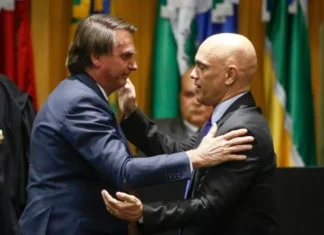 Alexandre de Moraes proíbe visita de presidente do PL a Bolsonaro