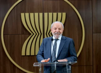 Lula tenta se corrigir e diz ter “posicionamento claro contra traficantes e o crime organizado”