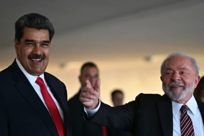 Maduro-sorri-ao-lado-de-Lula-1024x682