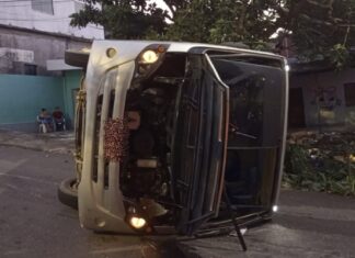 Acidente com ônibus mobiliza SAMU em Manaus; vítima está estável
