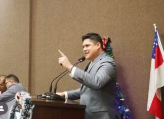 Intimidação na Câmara: vereador de Itacoatiara exige que repórter deixe sessão imediatamente