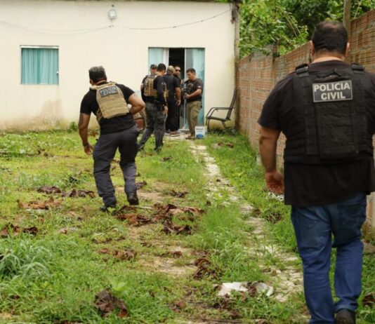 Operação Cavalo de Tróia: PC-AM prende sete integrantes de grupo criminoso suspeito de aplicar golpes em idosos