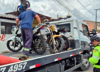 Operação no Novo Israel apreende 13 motos com pneus carecas e sem licenciamento