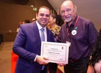 Presidente Roberto Cidade comemora 20 anos da Escola do Legislativo Senador José Lindoso e reforça compromisso institucional da Aleam com a capacitação cidadã