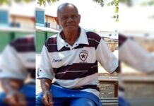 Avô é atropelado por moto em alta velocidade e morre após impacto na faixa