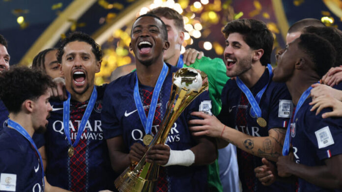 2025-12-17T201805Z-1465995161-UP1ELCH1KE4AN-RTRMADP-3-SOCCER-INTERCONTINENTAL-PSG-FLA